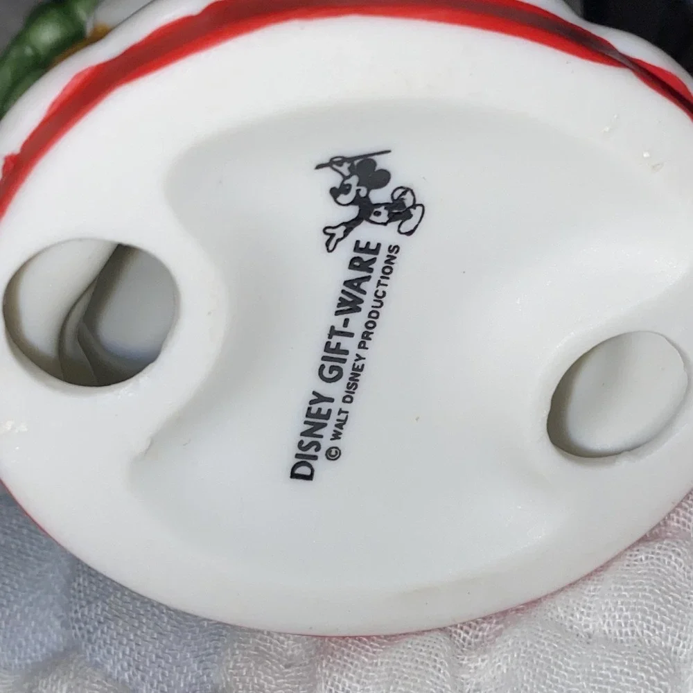 Vtg Walt Disney Christmas Gift-Ware 4